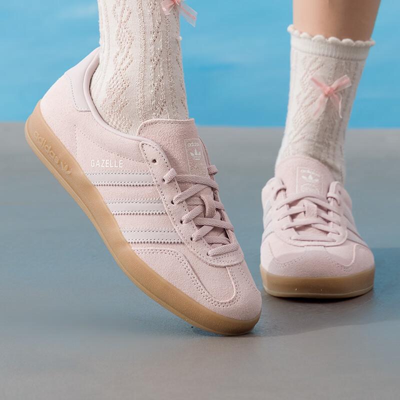 adidas Women's GAZELLE Lifestyle Low Top Sneakers