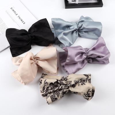 Fermaglio per capelli con fiocco in raso coreano per donna: Elegante Accessorio Moda per Coda di Cavallo