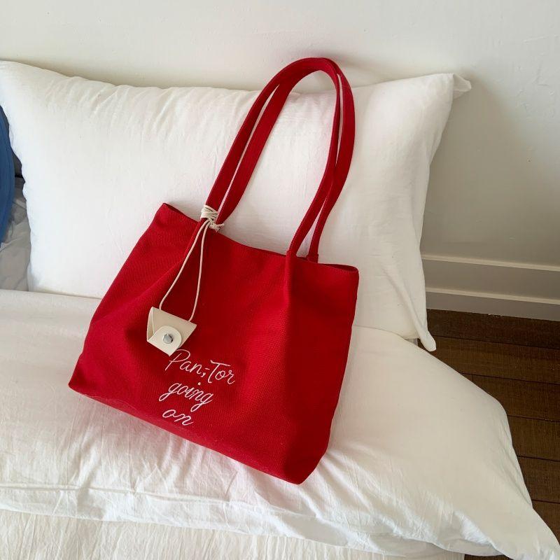 

Red Letter Canvas Bag Female 2025 New Arrival Summer Super Hot Tote Bag Casual Large Capacity Commuter Shoulder Bag Red