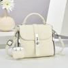 Exquisite small square bag, summer new versatile handbag, simple and fashionable shoulder messenger bag