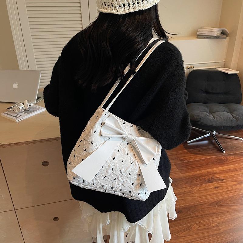 Large Capacity Trendy Bow New Fashion Polka Dot Tote Single Shoulder Underarm Women's Bag Commuting