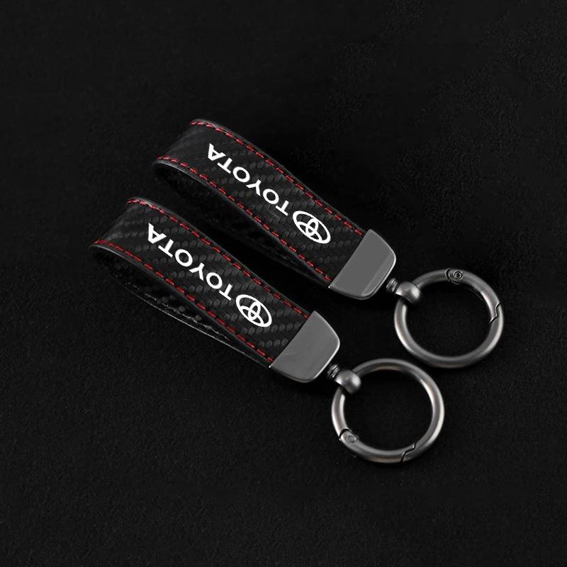 Carbon Fiber Leather Car Keychain Horseshoe Buckle Pendant For Toyota Camry Chr Corolla Rav4 Yaris Prius Keyring Accessories