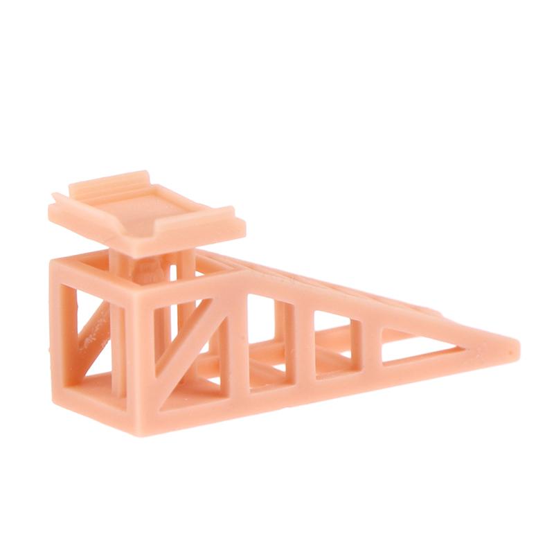 

1/64 Автомобильный ремонтный пандус для замены масла, ремонтная лестница, модель, неокрашенная смола, инструменты для декора своими руками, имитация