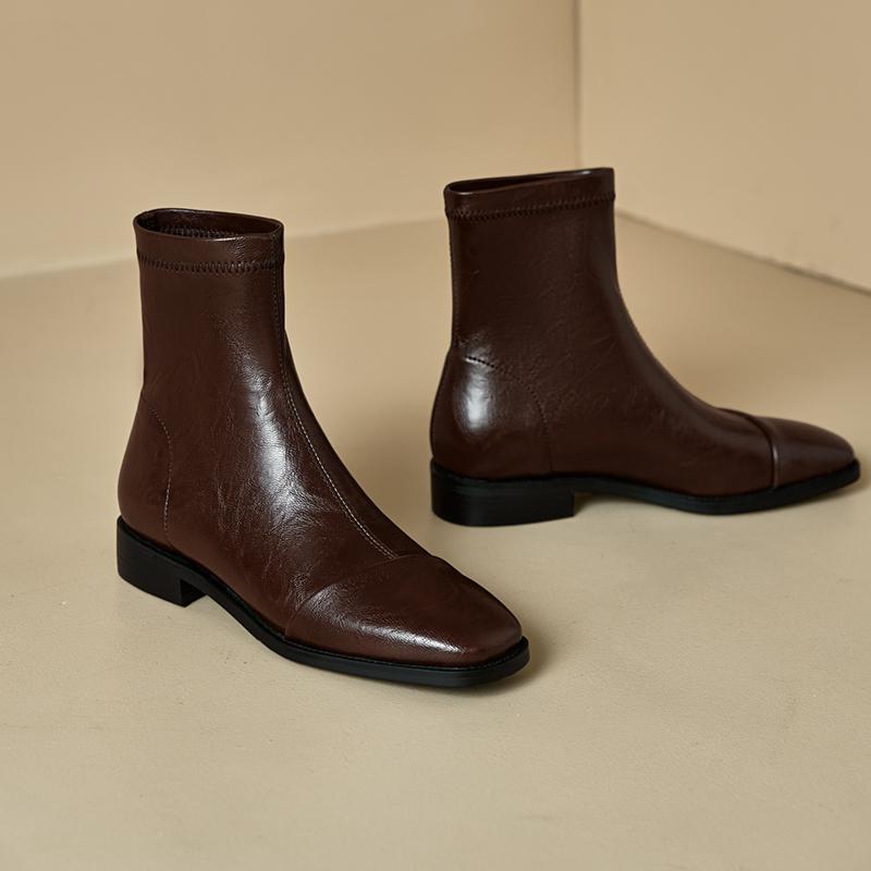 Women's Low-heeled Short Boots Autumn and Winter New Comfortable and Versatile Solid-color Thick-heeled Large-size Simple Short Boots