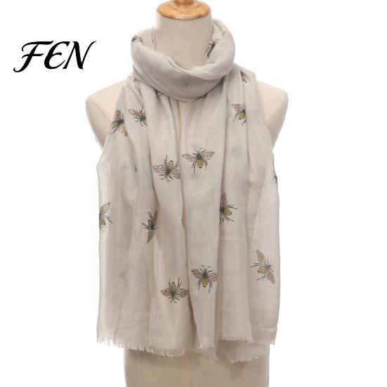 Fashionable Neck Decoration for Women Lightweight Scarf Women, Cute Bee Pattern Scarf, Stylish Accessory Soft Long Thin Shawl Wrap Vacation,