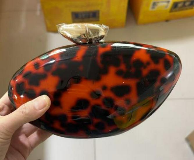 Chic Marmor Akrylväska: Elegant Gåsäggsdesign, Mångsidig Handhållen eller Crossbody Kvällsaccessoar