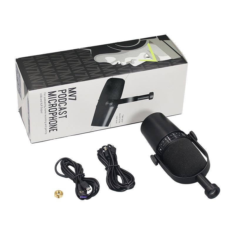 MV7 USB Dynamic Microphone for Professional Broadcasting, Mobile Streaming & Voiceovers