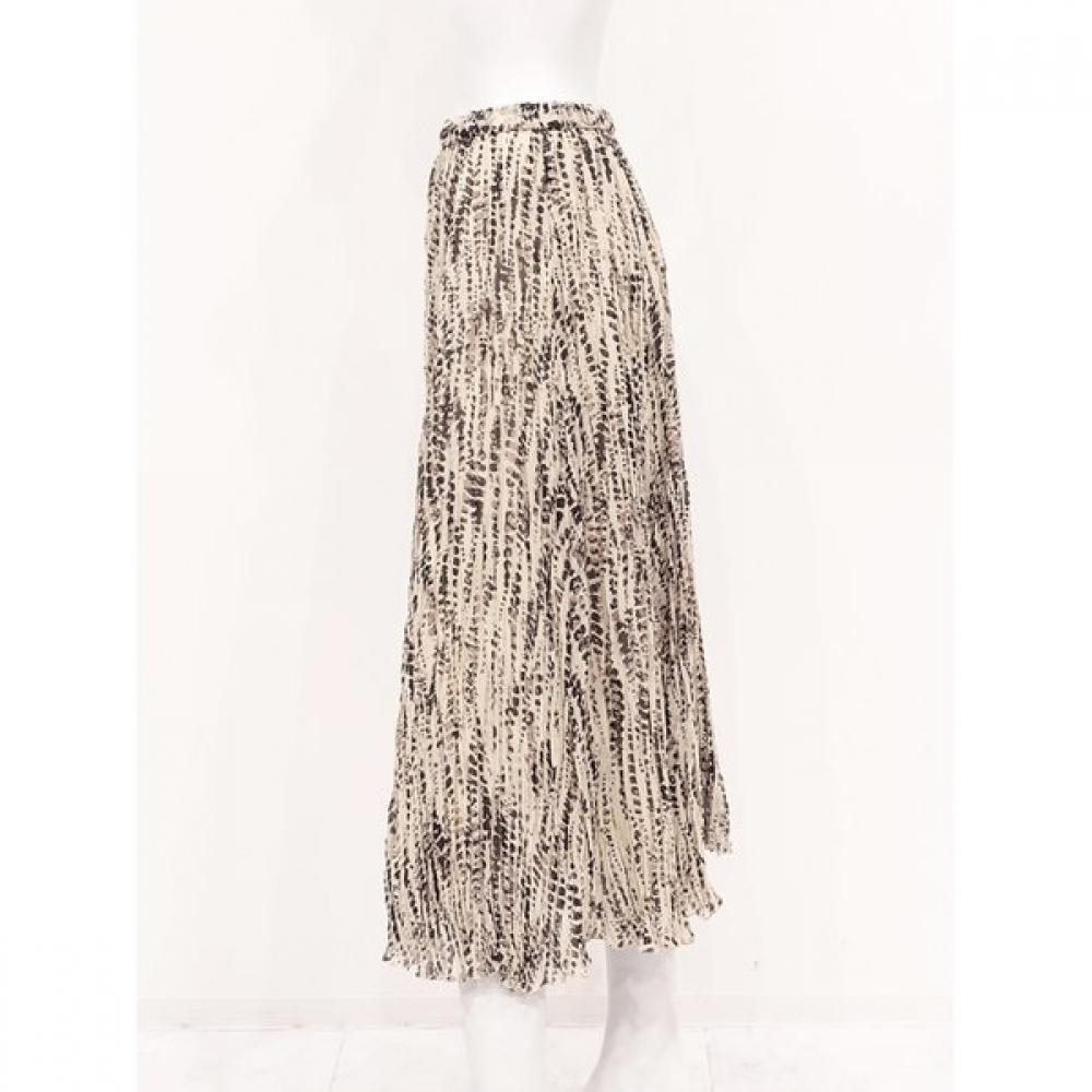 Specchio Long Skirt With Wrinkle Pattern 451 246