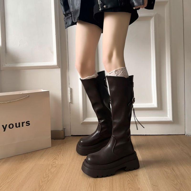 Small thick-legged and thin thick-soled women's boots with belt buckle 2025 autumn and winter retro tall retro knight boots