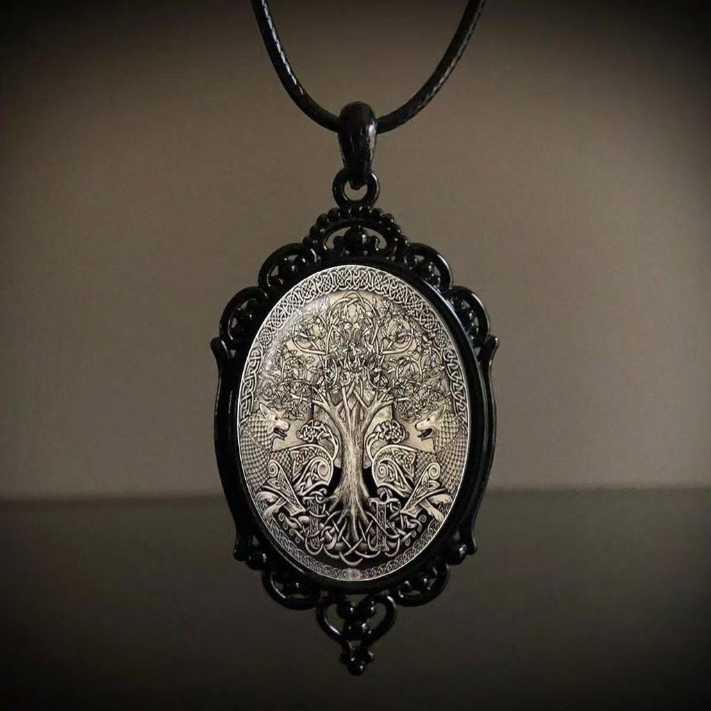 Vintage Oval Glass Alloy Pendant Necklace Jewelry