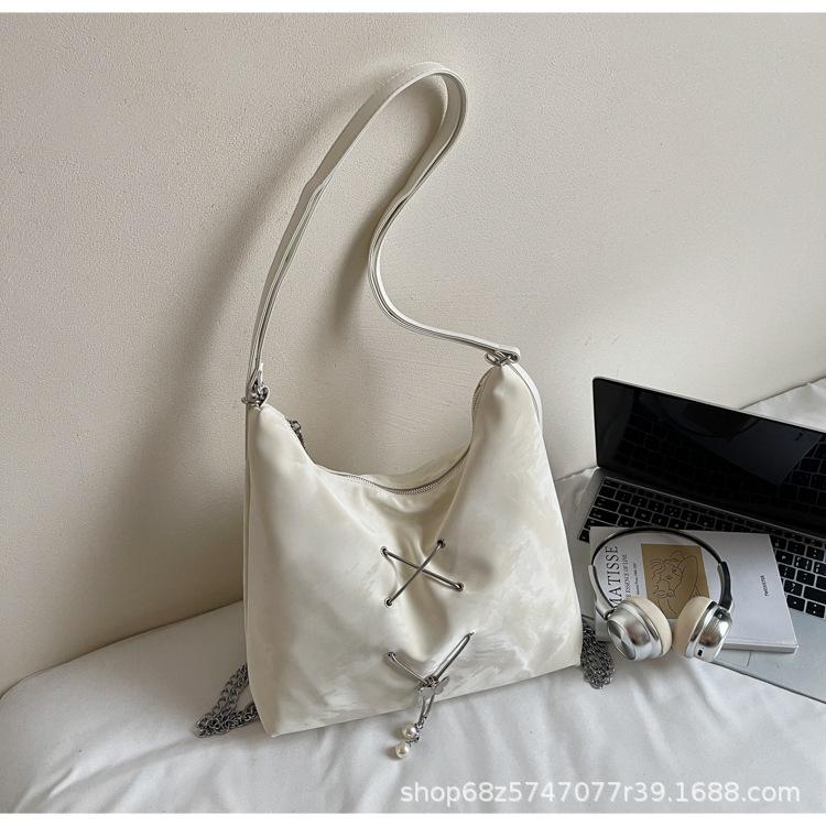 Gentle Texture Simple Chain Shoulder Bag Women's 2025 Spring New Solid Color Ins Messenger Bag Tote Backpack