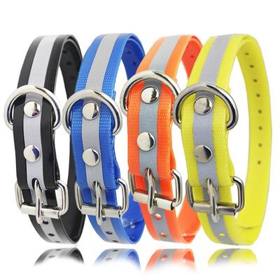 "Verstelbare Waterdichte Reflecterende Halsbanden: Duurzaam, Bijtbestendig voor Grote/Middelgrote Honden, Zorgt voor Veiligheid en Comfort.