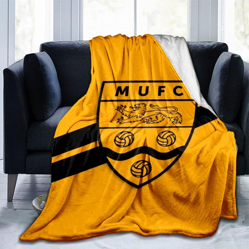 Football Crest Printed Throws Blanket Soft Flannel Blankets for Couch Bed Gifts for Men Women Picnic blanket Christmas gifts