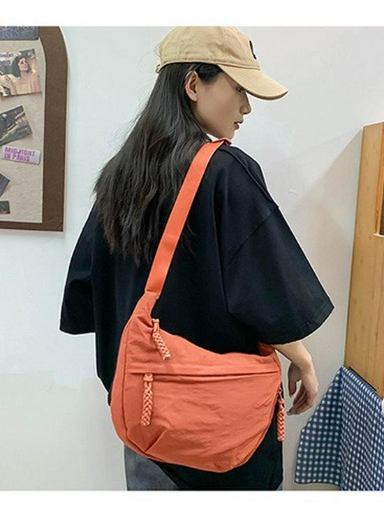 Japanese Style Large Capacity Nylon Crossbody Bag for Female Students