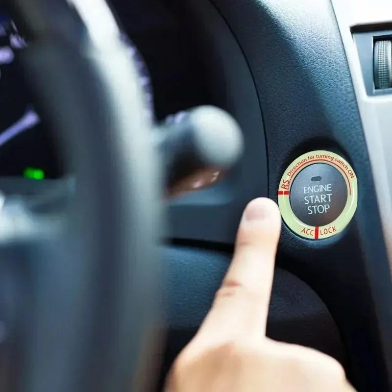 Auto-Zündschlüsselanhänger Aufkleber Leuchtender Zündschalter Abdeckung Aufkleber Auto Schlüssel Schalter Leuchtende Schutz Dekoration Fluoreszierend