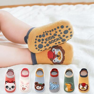 Baby Anti Slip Cartoon Kurze Socken Geklebt Sohle Boden Socken Kinder Socken