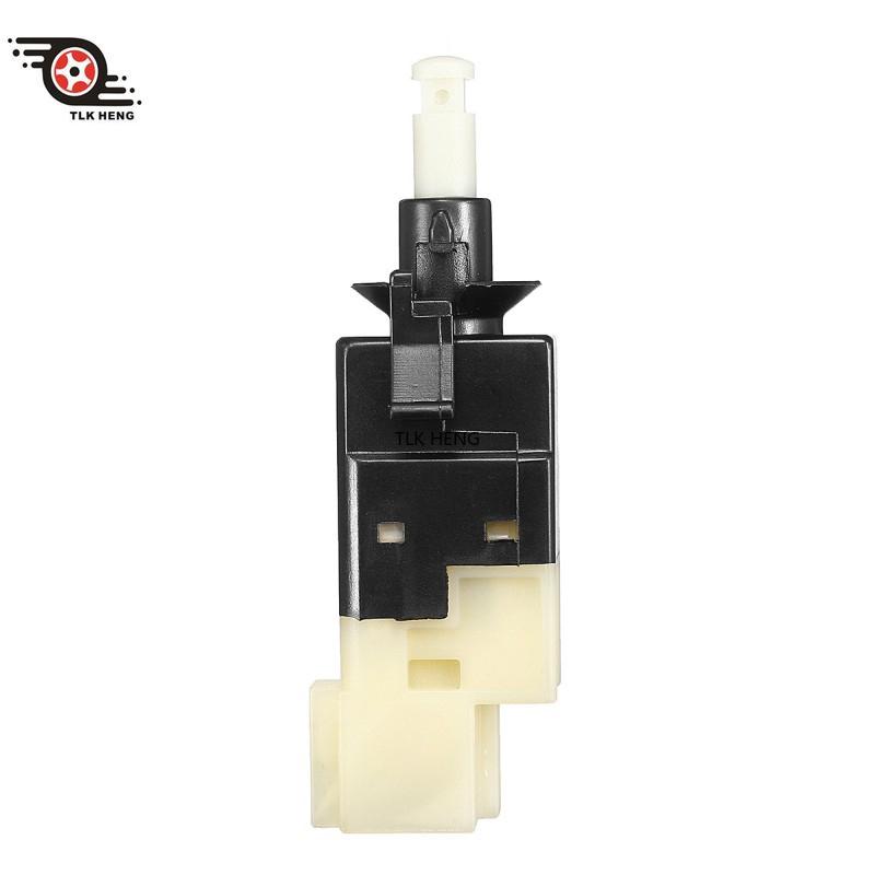 0015458709 New Brake light Switch/Brake Switch For Mercedes-Benz W168 W169 W245 W203 CL203 W163 OEM 0015453809 0015452009