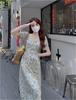 Women's French Square Neck Floral Dress Summer New Waist Thin Small Fresh A Word Coffee Break Dress