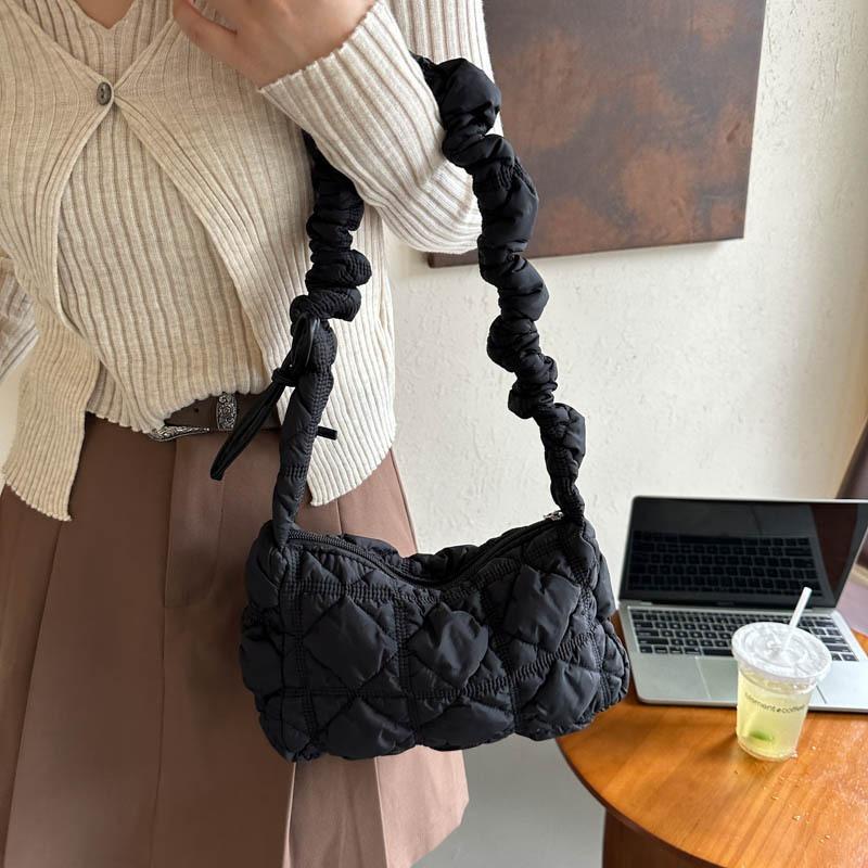 Neue Damentasche Nische lässige Wolkenplissee Achseltasche lässige Knödeltasche einzelne Schulter Umhängetasche Damen