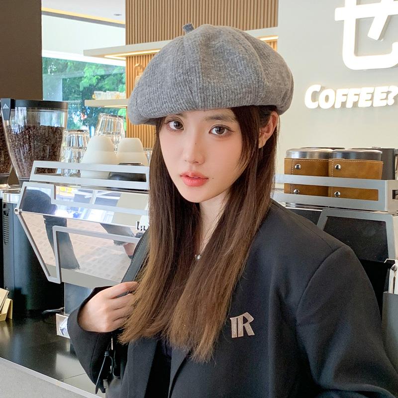 Thickened octagonal hat autumn beret women's winter round face shows small autumn and winter retro newsboy hat tide