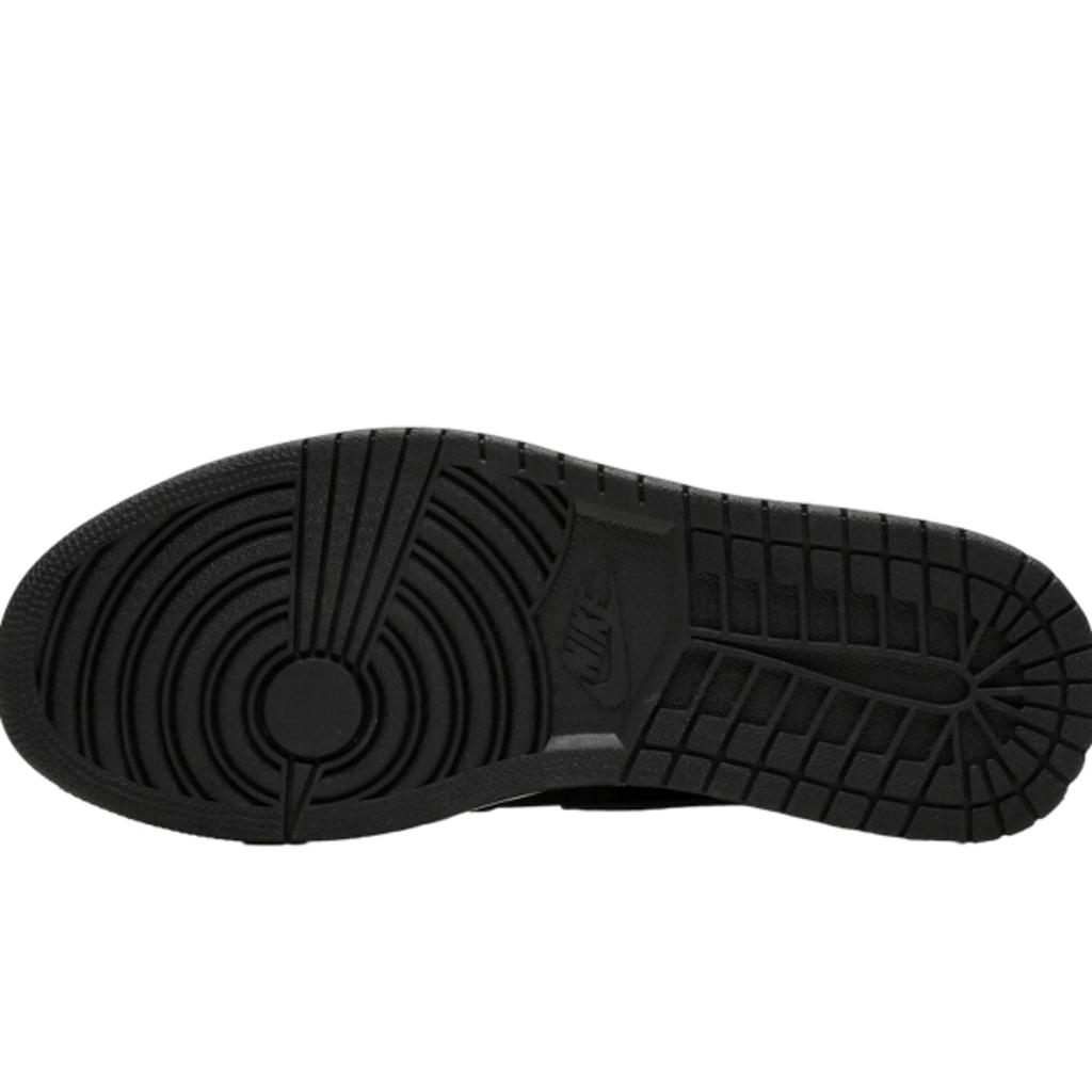 Air Jordan 1 Retro High Shadow