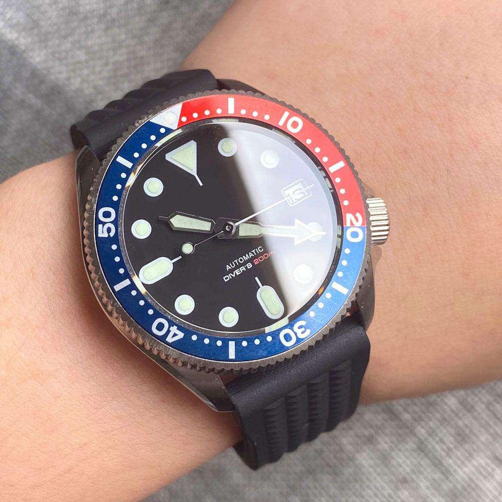37mm Tandorio 200m Niršanas NH35A Kustība