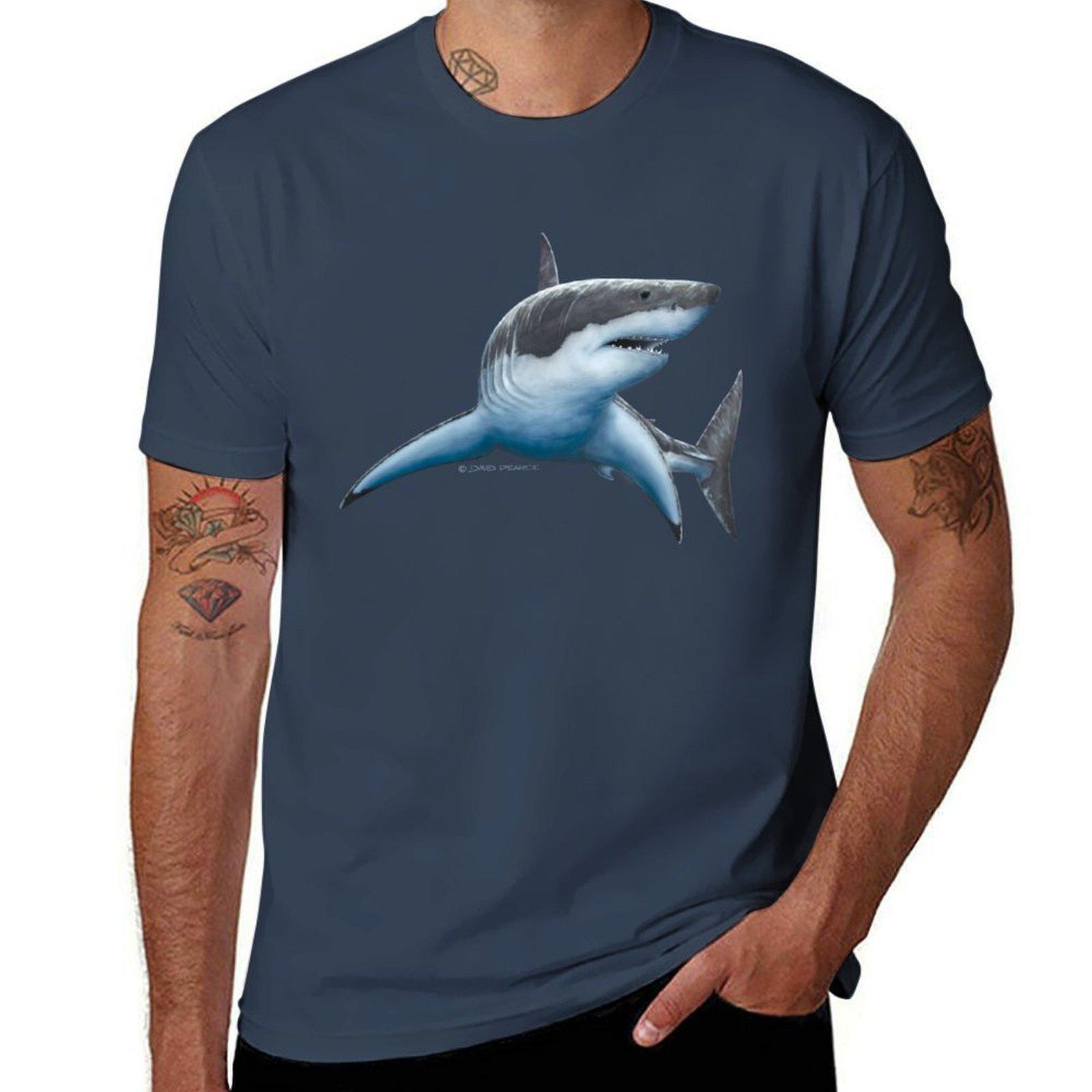 Great White Shark TShirt Minimalist Plain Crew Neck TShirt S