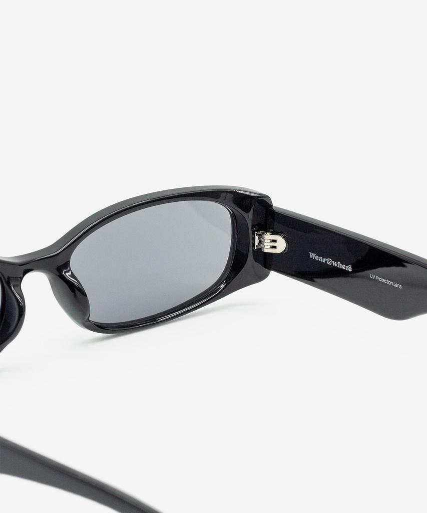 Weeoweeo Chico Black Sunglasses