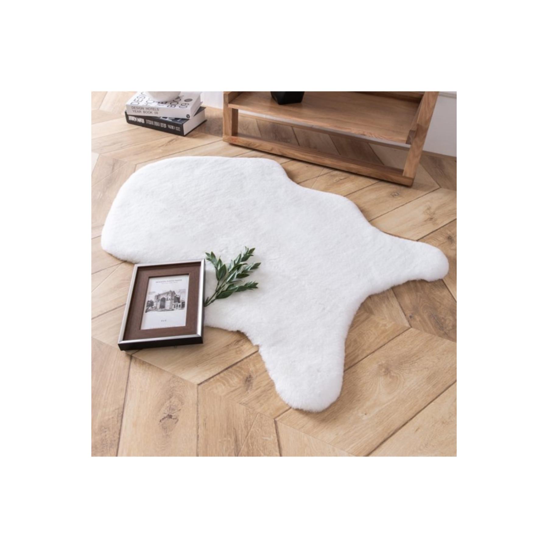 

FLQUE Post Plush Rabbit White