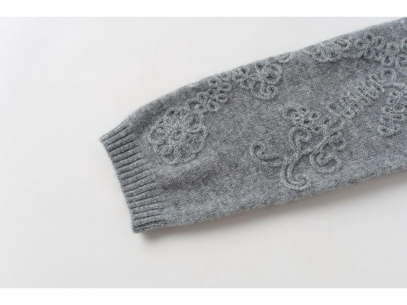 100% Pure Cashmere Hand-Crocheted Versatile Crew Neck Sweater