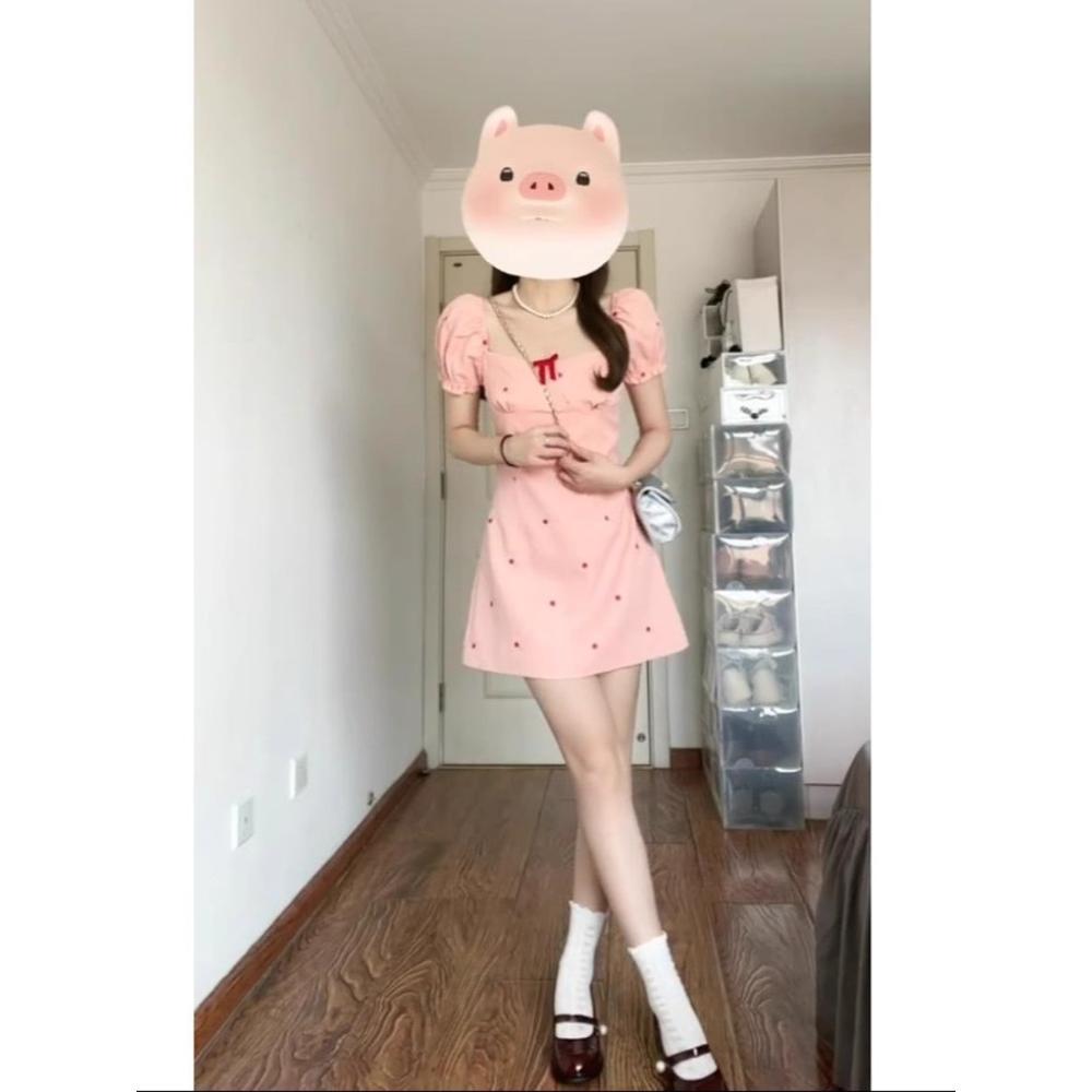 Chic milk sweet wind pink bubble sleeve square neck dress, summer temperament waist gentle girl short skirt