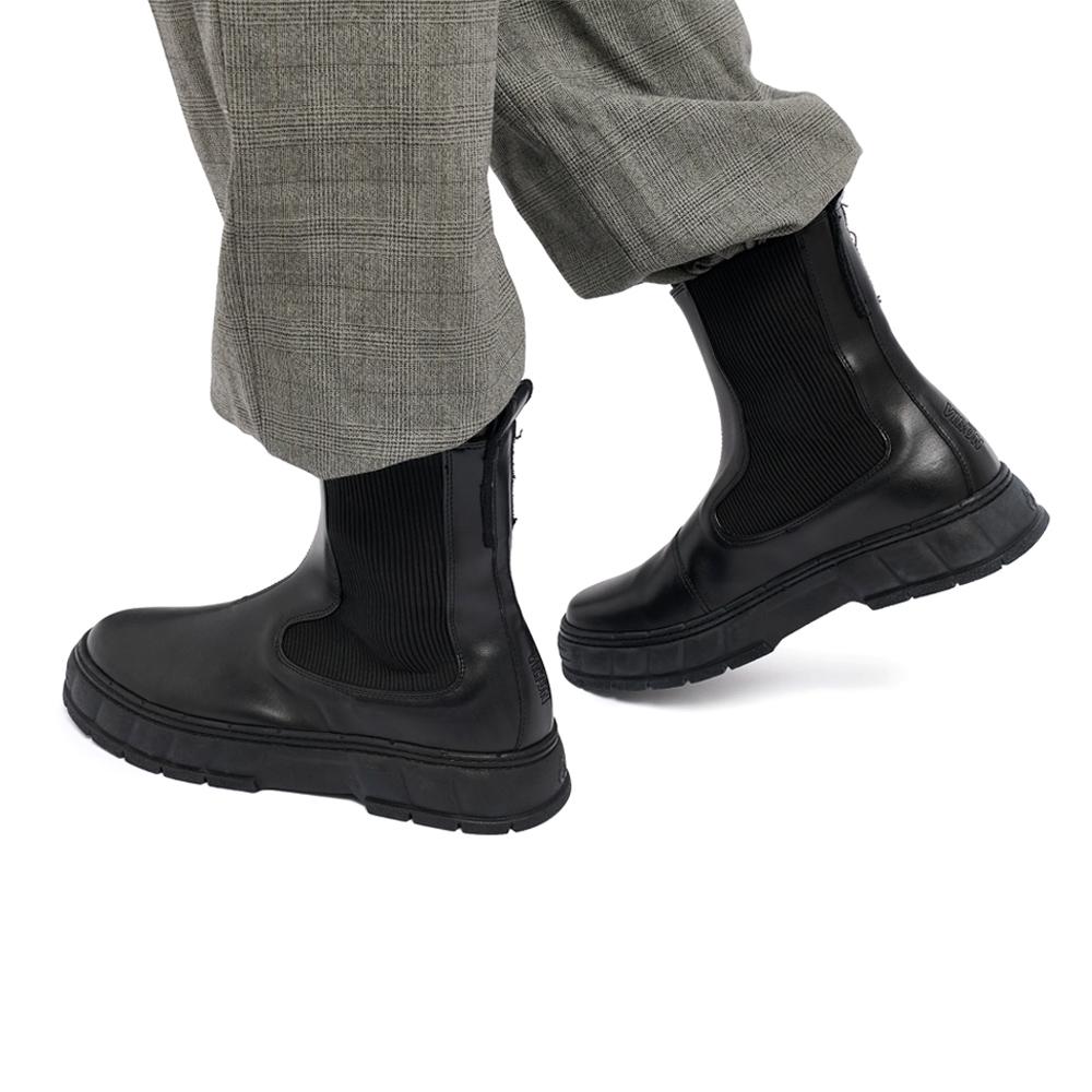 Viron Recycled Apple Leather Chelsea Boots 1997 Black