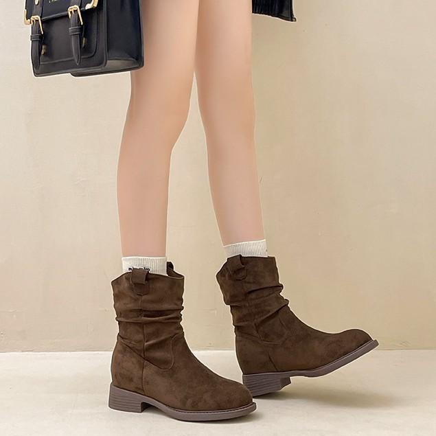 Suede design sense niche thick heel sleeve stack boots women's 2025 autumn and winter fashion retro simple versatile fashion boots