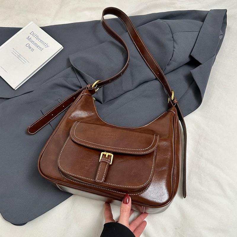 

Shoulder bag women s autumn and winter handbag to work commuter women s large-capacity oblique span bag women s versatile коричневий