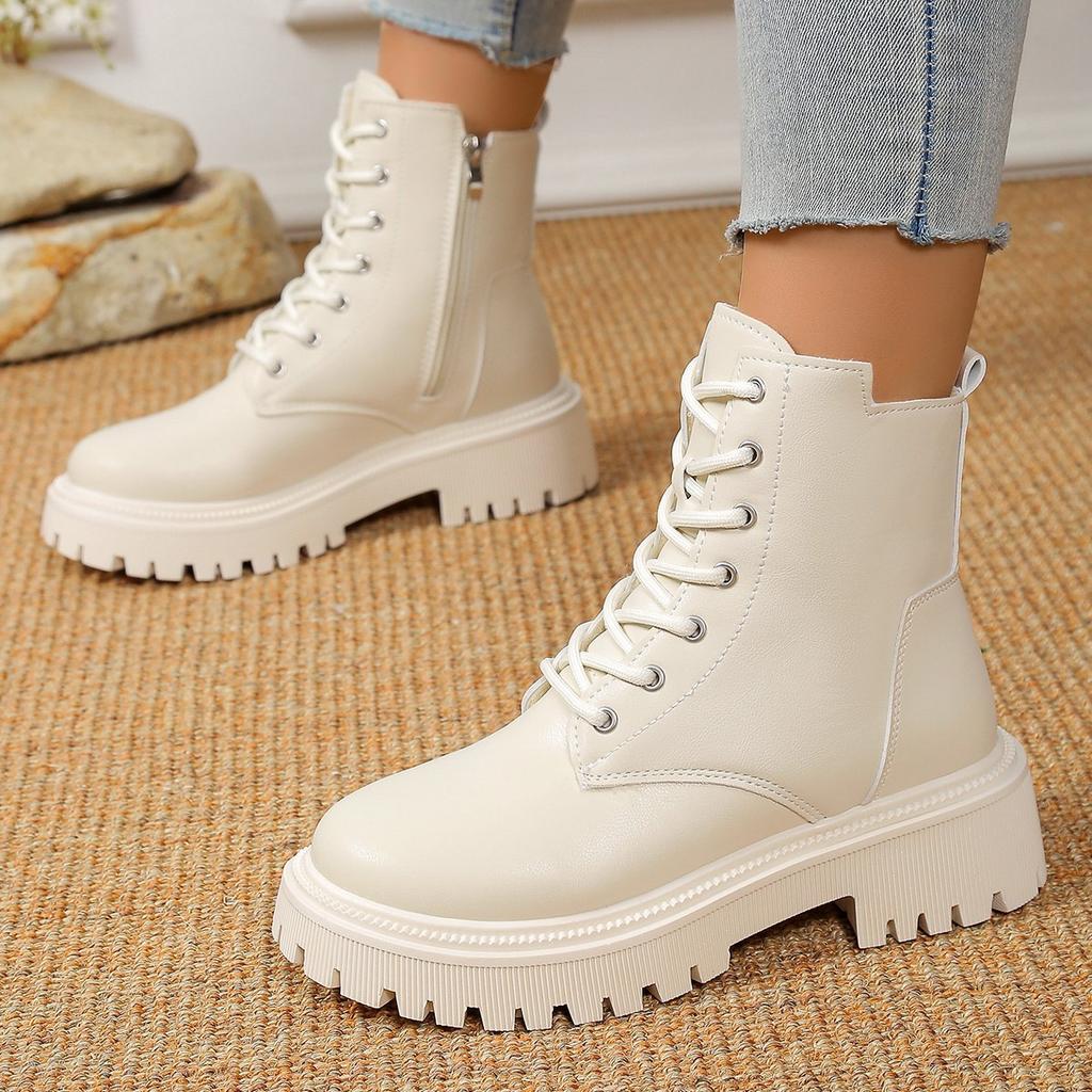 New autumn and winter large size Martin boots locomotive boots thick-soled round head white short boots