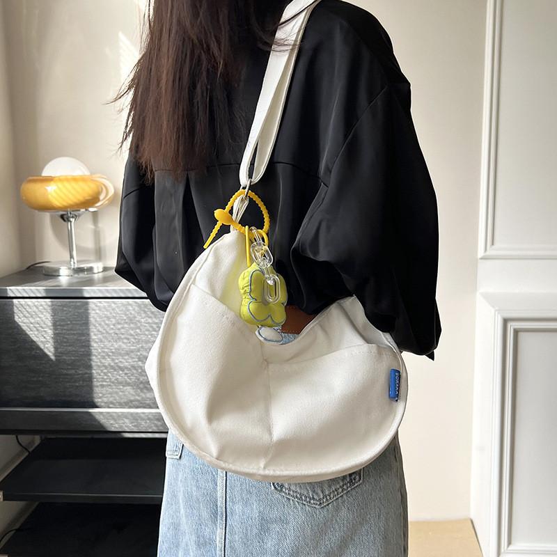 Chic Canvas Tote Bag Trendy Street Style Medium Messenger Bag For Daily Use