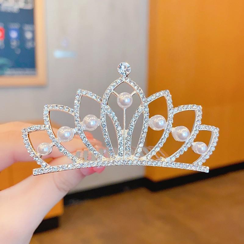 Children's Princess Crown Hair Comb - Cute Hair Accessory for Girls' Birthday or Performance