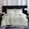 British Style Warm Polyester Comforter