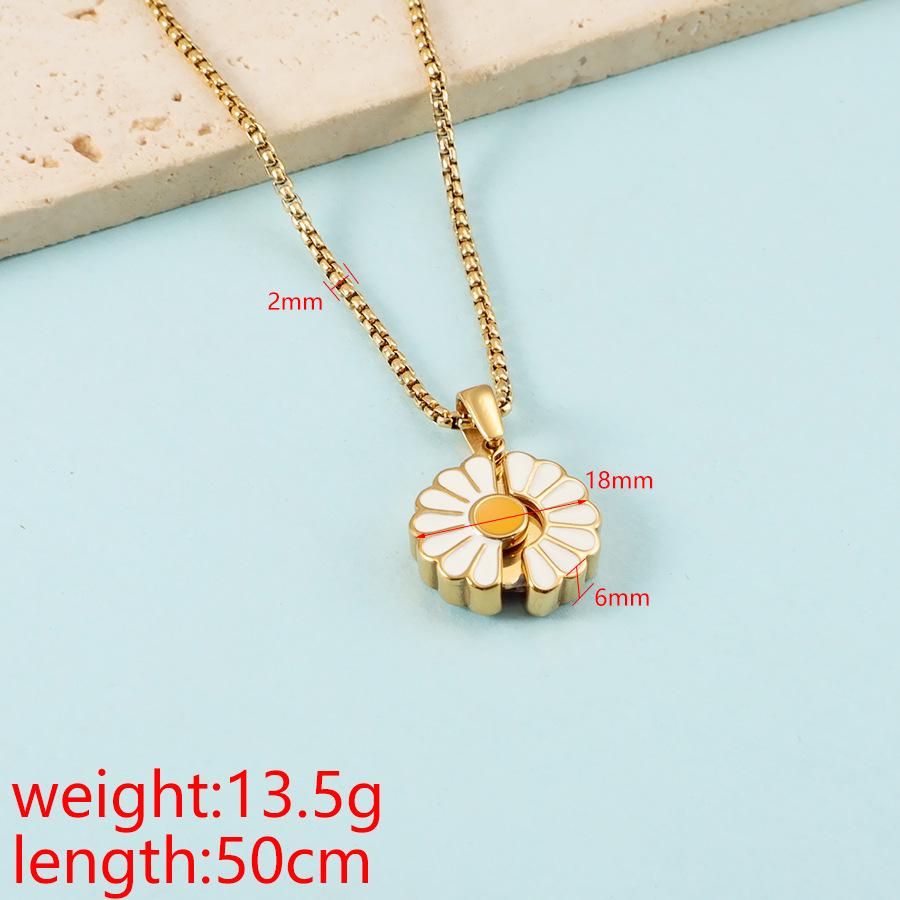 Engravable Stainless Steel Sunflower Necklace with Pearl Daisy Pendant for Women