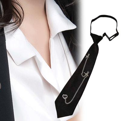 Accessoires – Krawatten, Fliegen, Kragen & Manschetten