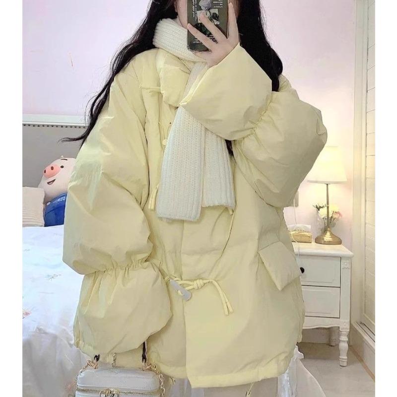 Fashionable Horn Button Winter Coat with Thickened Cotton for Women