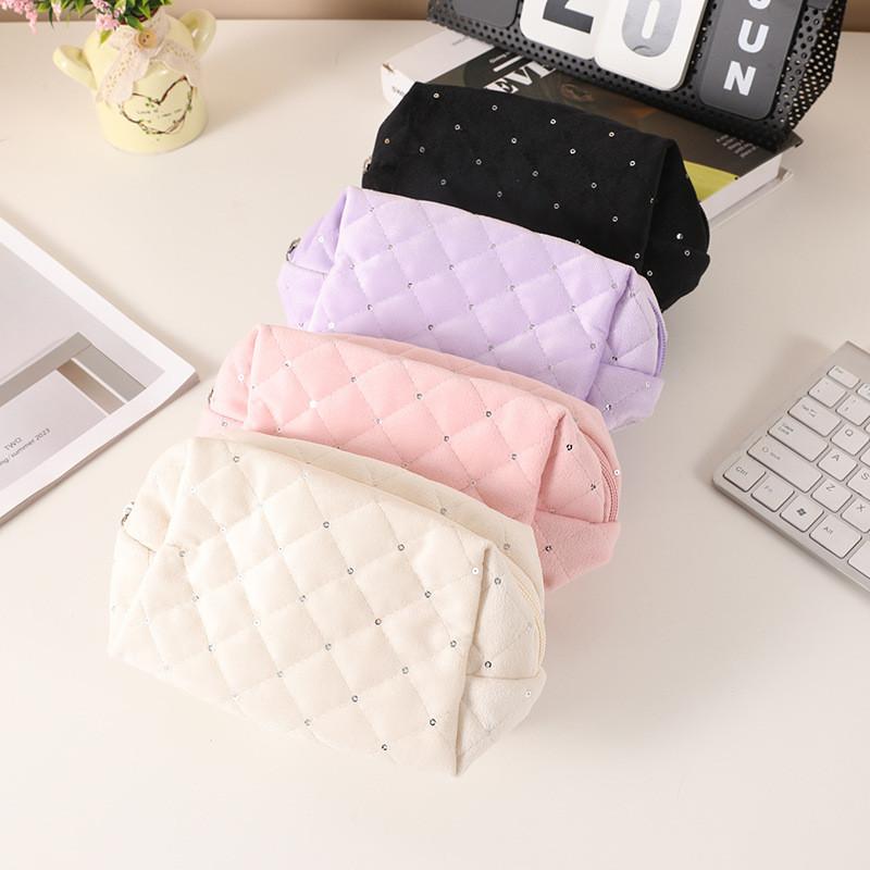 Cotton Quilted Makeup Bag With Large Capacity For Students And Girls