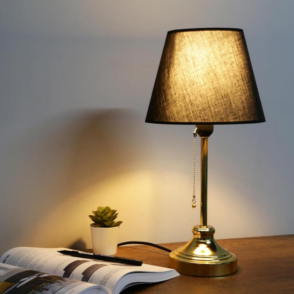 

Edel Gold Body Metal Pull-Drop Chain Lampshade Conical Black Fabric Head