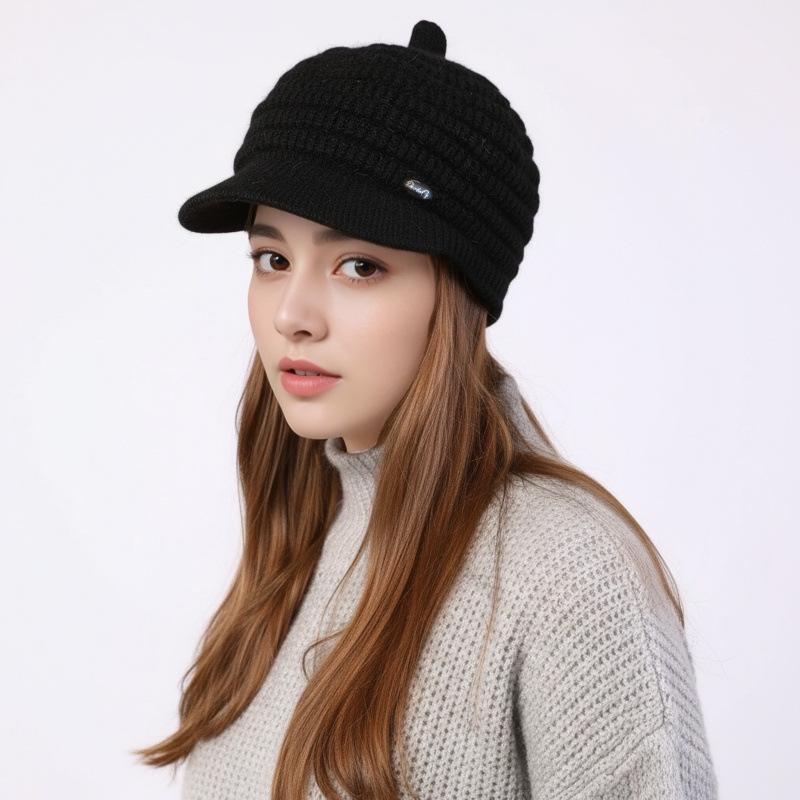 Women's Pointed Duckbill Beret - Fleece-Lined, Warm & Stylish Knitted Wool Hat