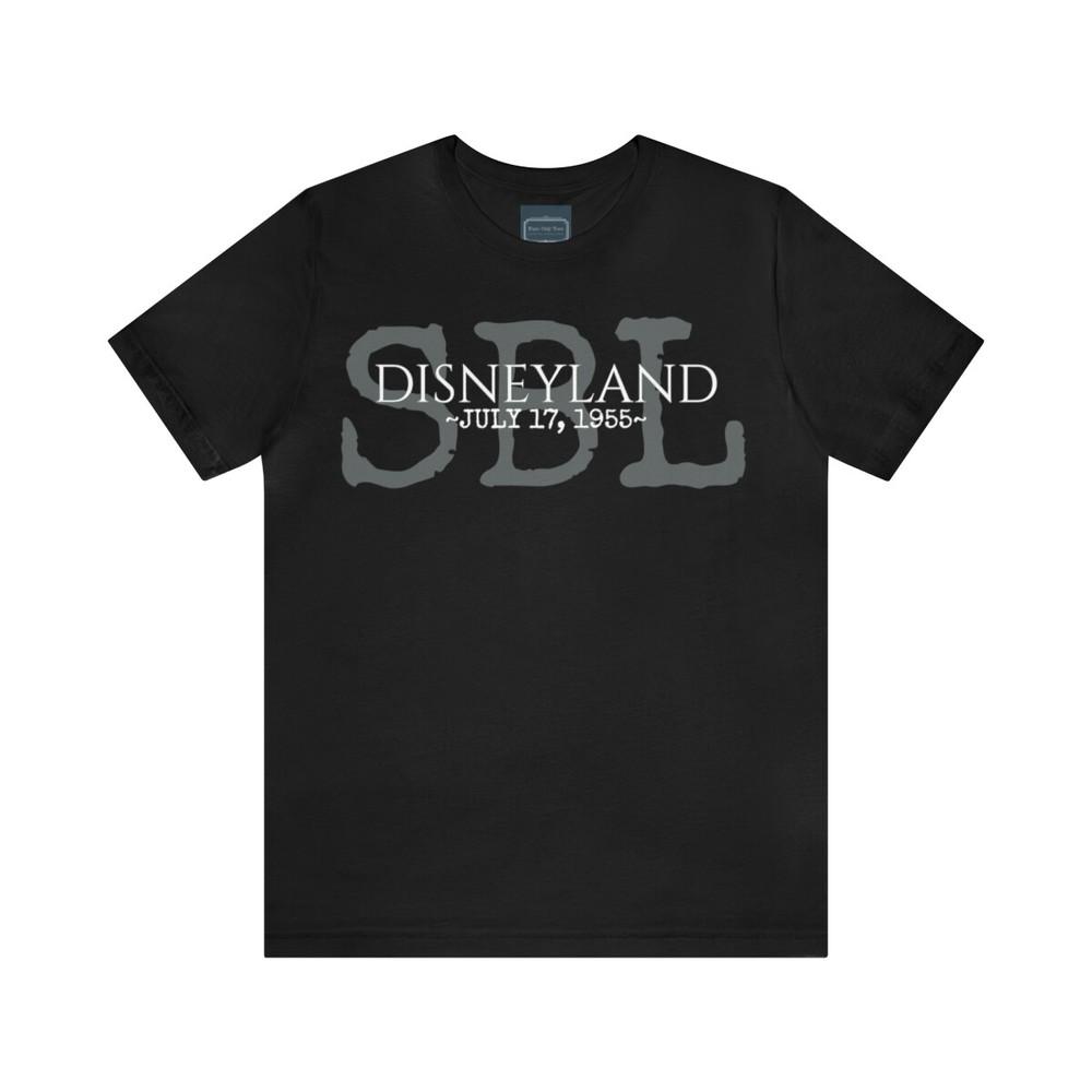 

Tee Disneyland storybook land ride opening day 1955 Unisex T-Shirt M