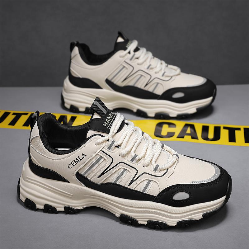 22 Spring and Autumn New Casual Outdoor Climbing Rock Climbing Shoes Leather Surface Waterproof Sports Shoes 39