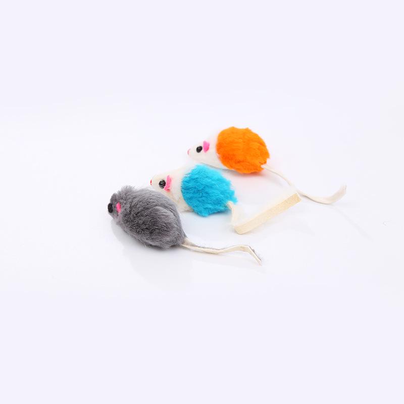 Colorful Rabbit Fur Mouse Cat Toy with Sand and Gravel for Self-Play
