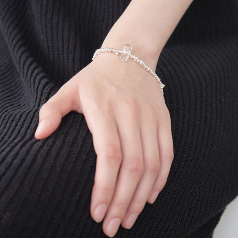 APIOH SILVER CHIP BRACELET