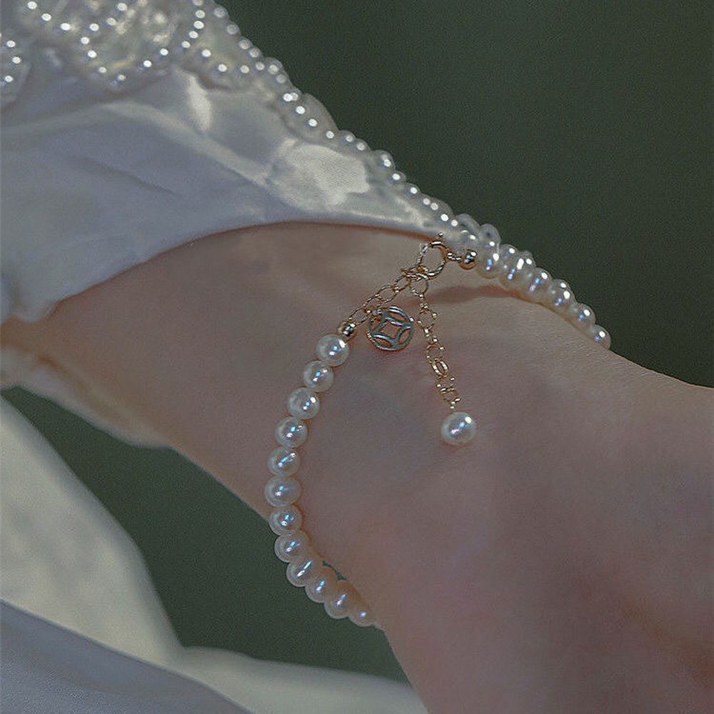Temperament Fashion Chain Good Luck Hand Chain Pearl Pendant Korean Style Bracelet Women Bracelet