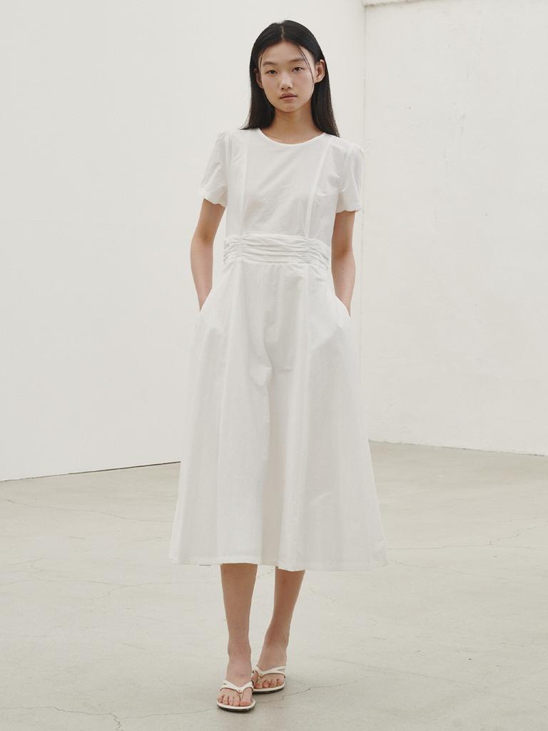 Nub Round Neck Shirring Point Dress - White